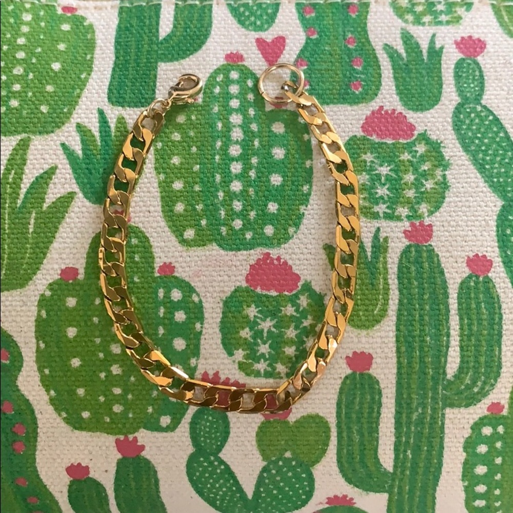 18k gold filled curb linked chain bracelet